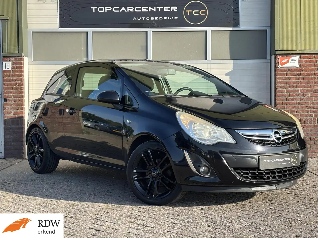 Opel Corsa 1.4-16V Color Edition/AIRCO/lM.VELG/APK/NAP — photo 1 of 18