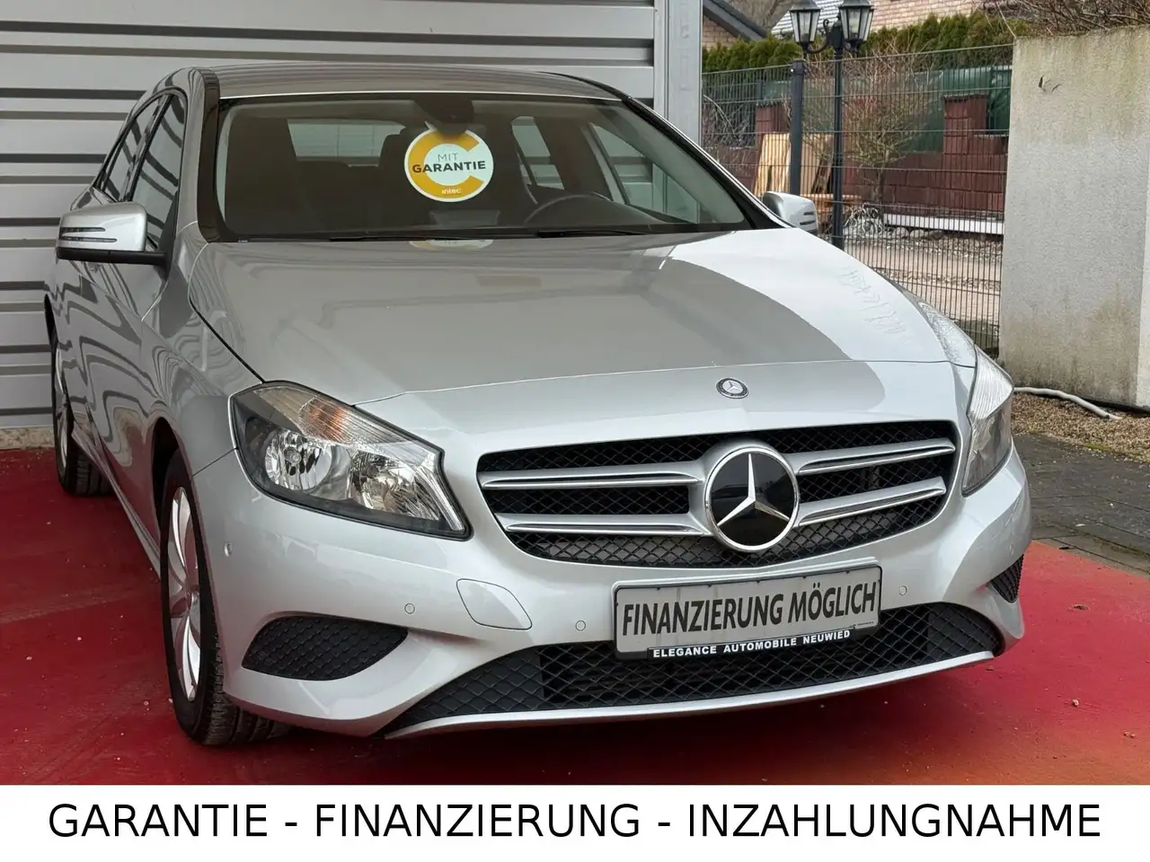 Mercedes-Benz A 180 BlueEfficiency/Garantie/Scheckheft/Navi — photo 1 of 15