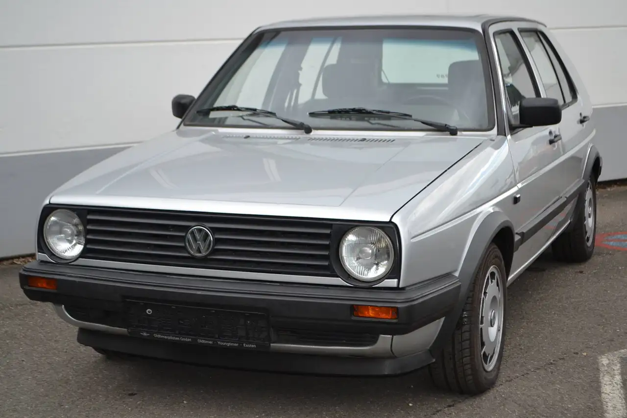 Volkswagen Golf Golf II 1,8i Lim Syncro *SSD*TOP* — photo 1 of 13