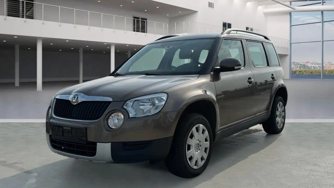 Skoda Yeti 2.0 TDI MIT ANHÄNGERKUPPLUNG/ALLWETTER — photo 1 of 4