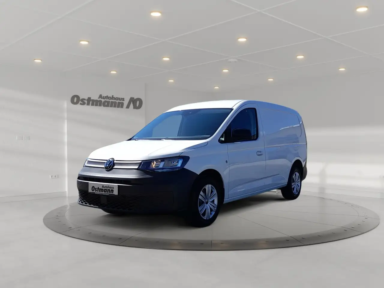 Volkswagen Caddy Maxi 2.0 TDI Cargo Basis Maxi KAM Virtual Na — photo 1 of 15