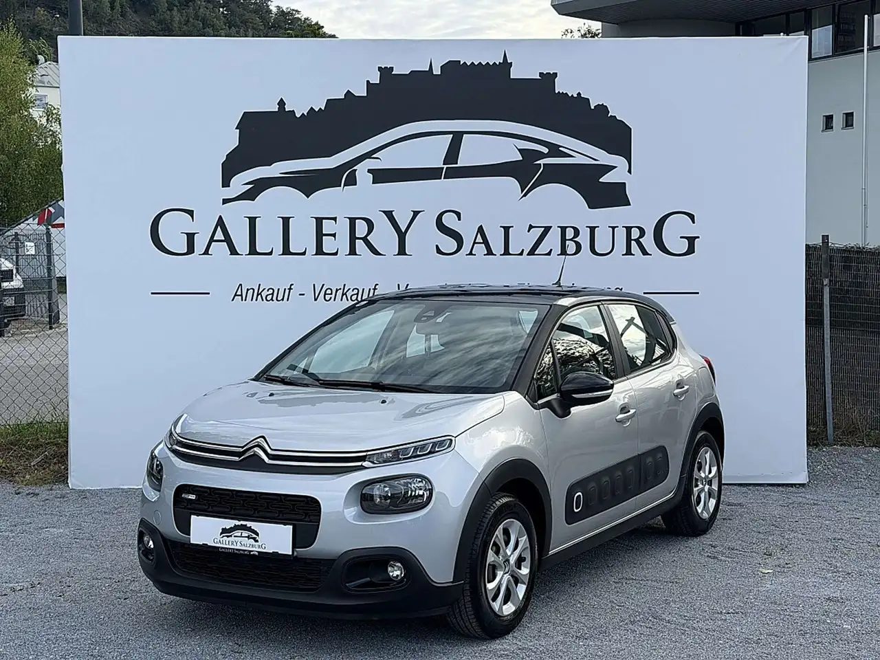 Citroen C3 1.2 PureTech 82 Feel — photo 1 of 20