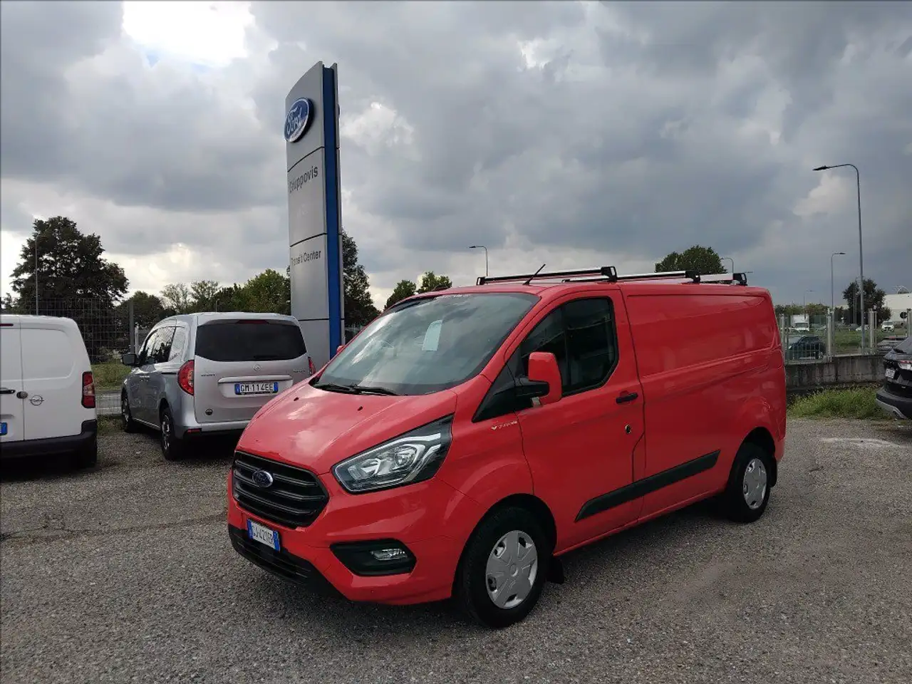 Ford Transit Custom 280 MHEV 130cv trend L1H1 — photo 1 of 15