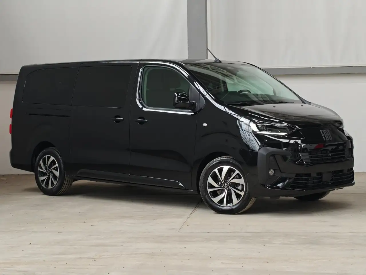 Fiat Ulysse M1 XL 2.2 diesel 180cv S&S auto Lounge Full Optional — photo 1 of 15