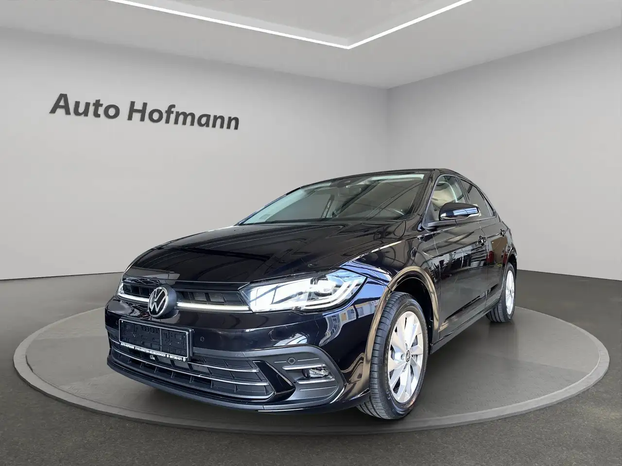 Volkswagen Polo Polo 1.0 TSI OPF DSG Style LED ACC Alcantara — photo 1 of 19