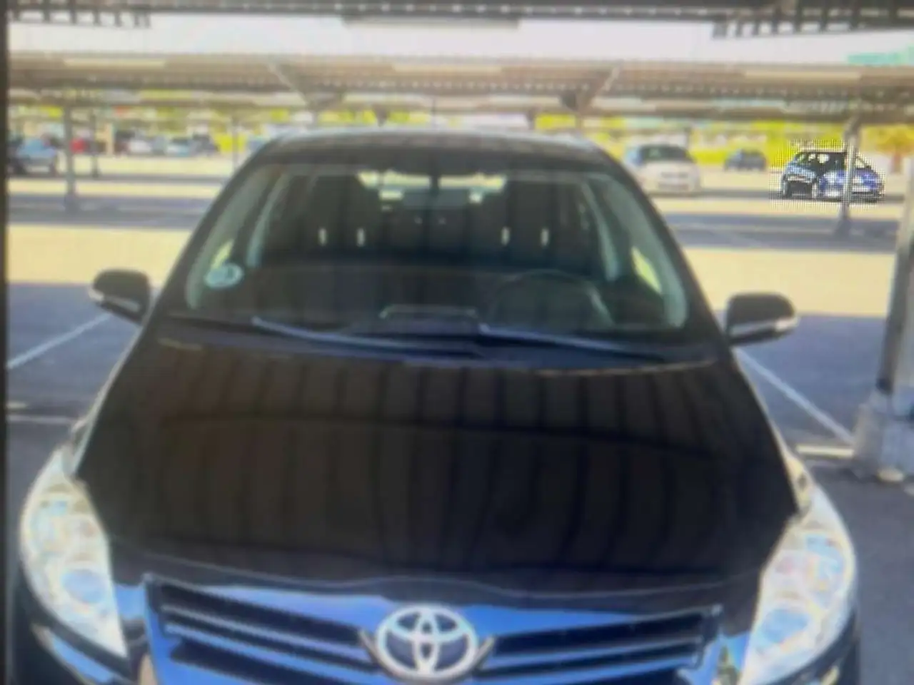 Toyota Auris 1.4D-4D Active — photo 1 of 16
