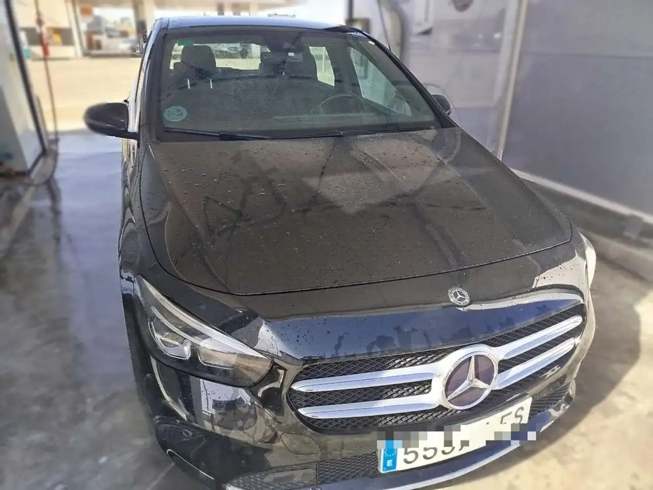 Mercedes-Benz B 200 200d — photo 1 of 22