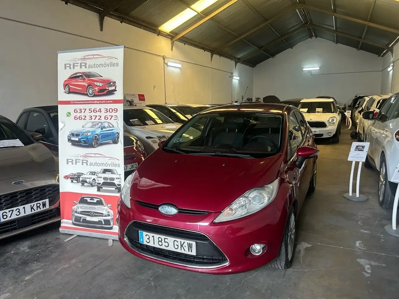 Ford Fiesta 1.6TDCi Titanium — photo 1 of 16