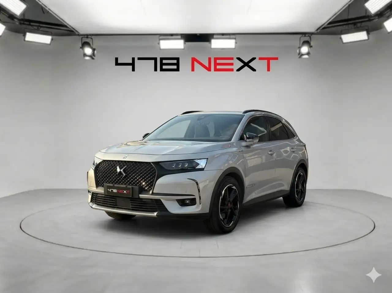 DS Automobiles DS 7 Crossback E-Tense Automatica PerformanceLine+ — photo 1 of 15