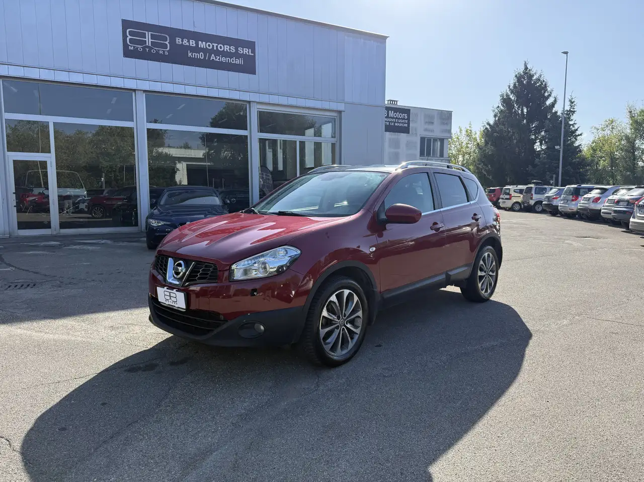 Nissan Qashqai Qashqai 2.0 dci Tekna 4x4 AUTO PER COMMERCIANTI — photo 1 of 15