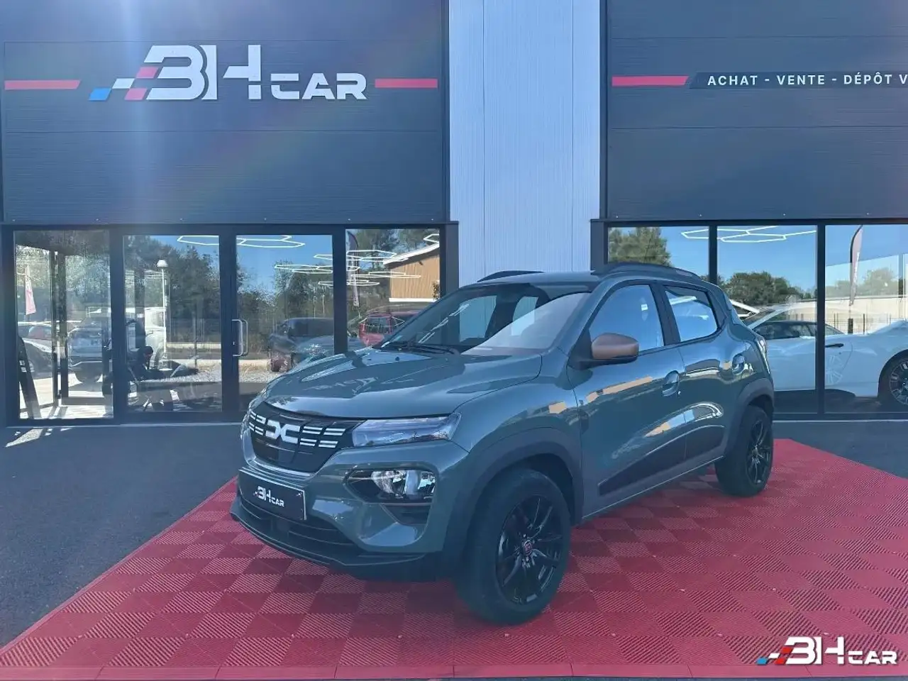 Dacia Spring ELECTRIC 65 27.4KWH ACHAT-INTEGRAL EXTREME BVA — photo 1 of 18