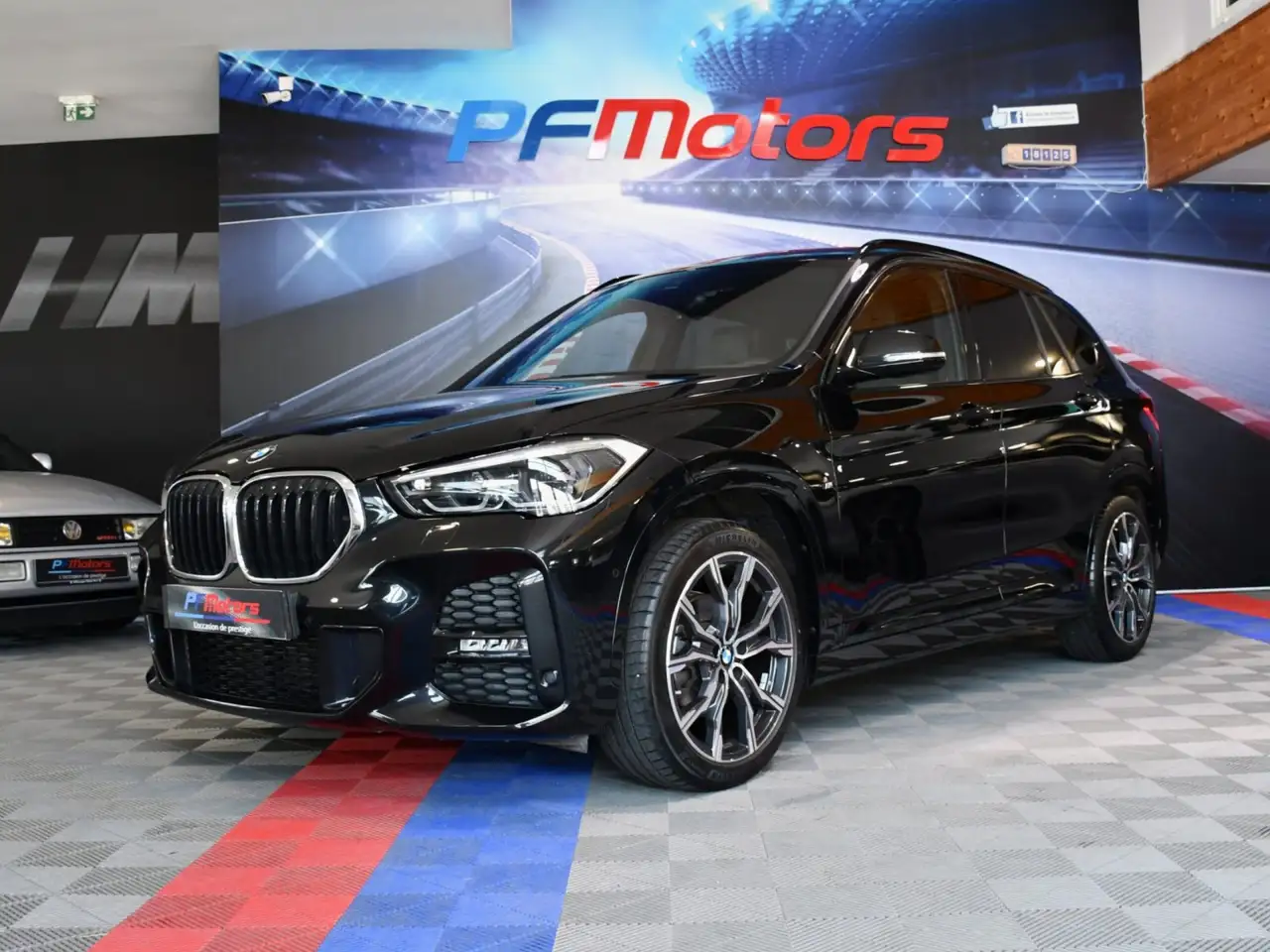 BMW X1 18dA 150 X-Drive M-Sport GPS Caméra Hayon LED Attelage Affichage Tête Haute Car Play JA 19 — photo 1 of 35