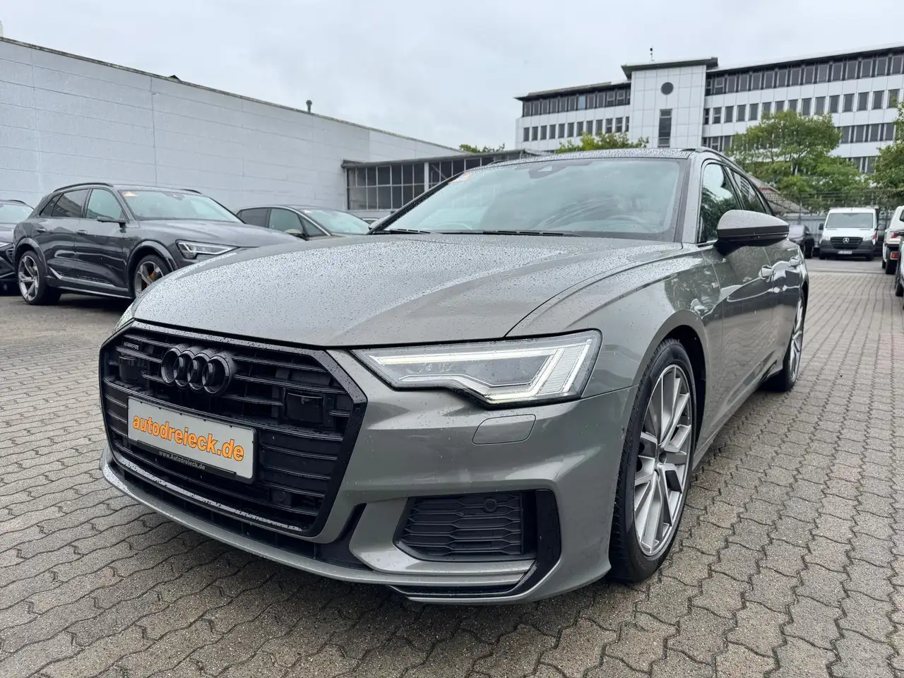 Audi A6 Avant 50 TFSIe 2x S line ACC AHK PANO 20Z — photo 1 of 15