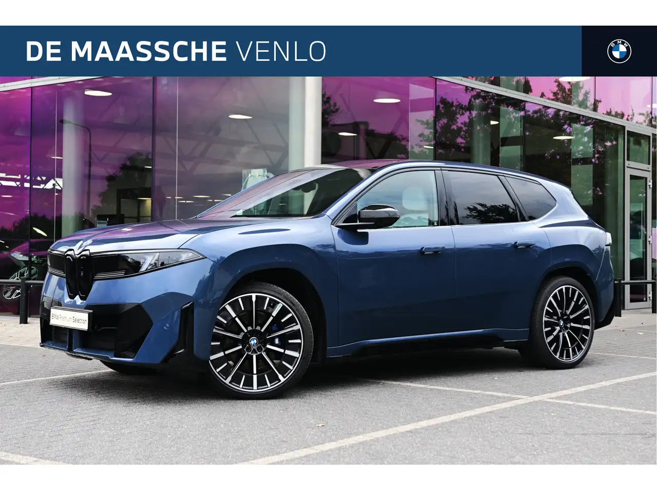 BMW iX3 50 xDrive M Sport / Trekhaak / Panoramadak / 3D He — photo 1 of 33