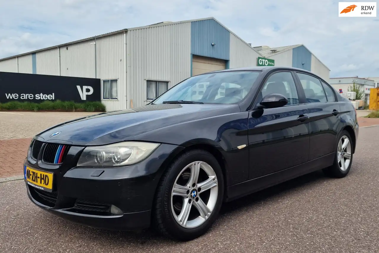 BMW 318 3-serie 318i Business Line PSENSOR NAVI CRUISE 2 X — photo 1 of 24