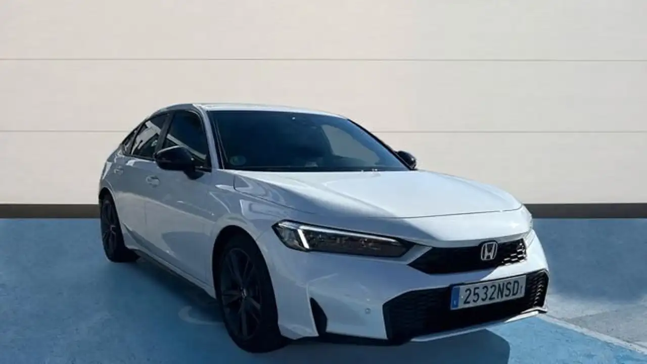 Honda Civic 2.0 I-MMD HEV SPORT ECVT 184 5P — photo 1 of 24