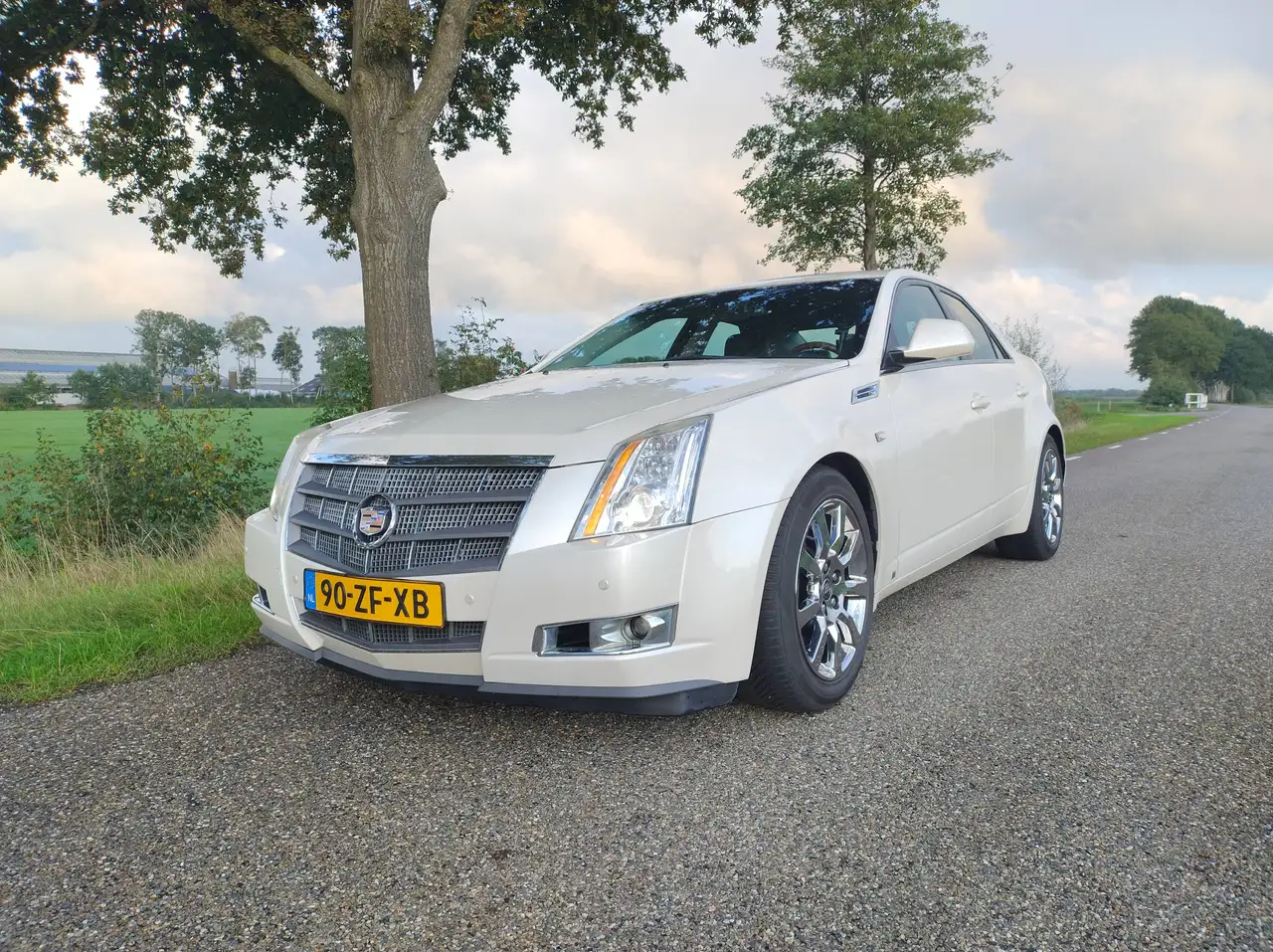 Cadillac CTS CTS 3.6 V6 AWD Sport Lux — photo 1 of 21