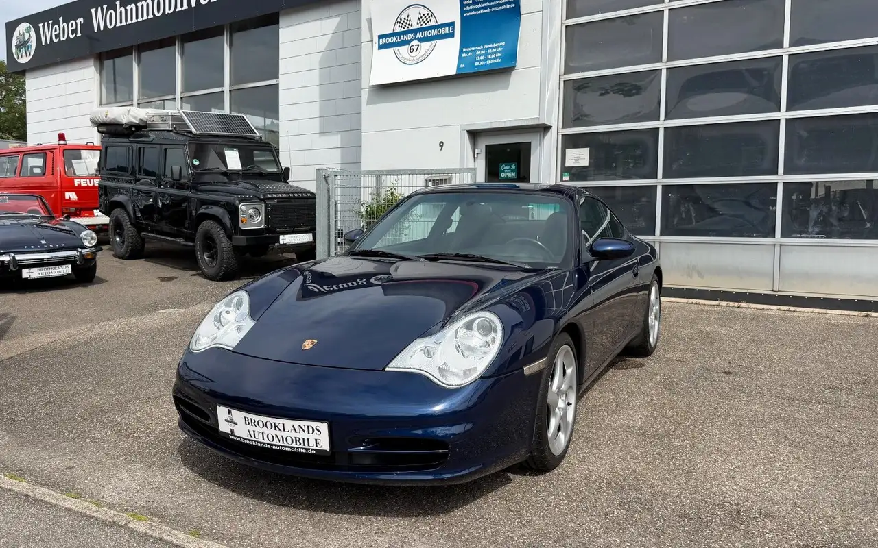 Porsche 996 Carrera Coupé - Gepflegte BRD Auslieferung — photo 1 of 15