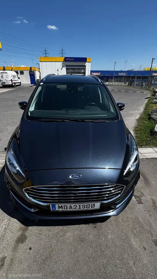 Ford Galaxy Galaxy 2,0 EcoBlue SCR Edition Aut. Edition — photo 1 of 10