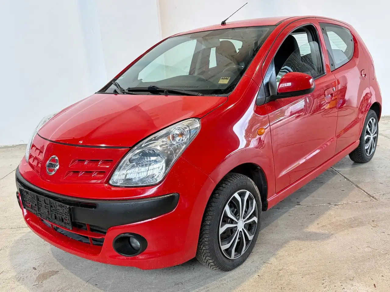 Nissan Pixo Acenta 1.0 — photo 1 of 13