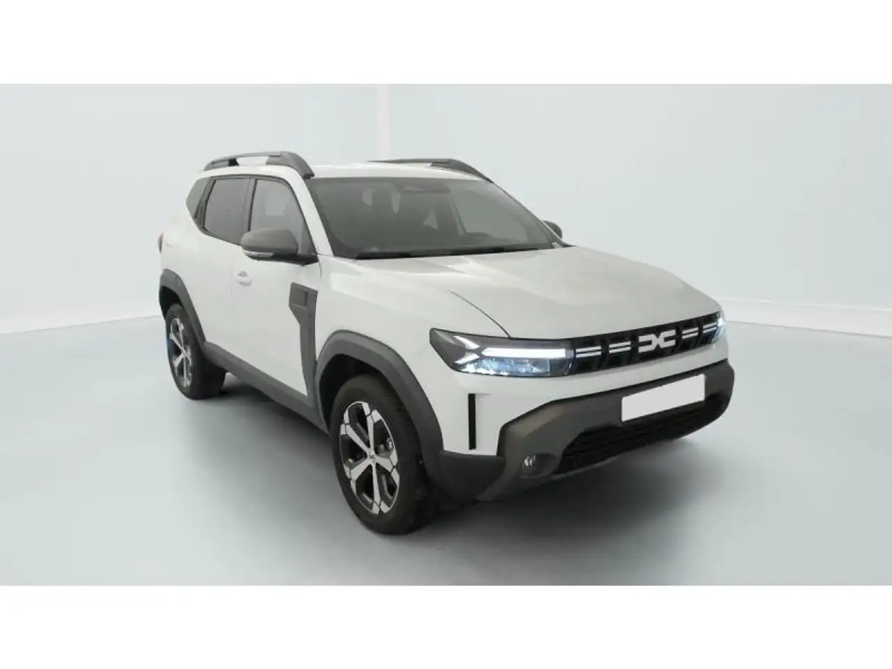Dacia Duster Mild hybrid 130 4x4 journey — photo 1 of 22