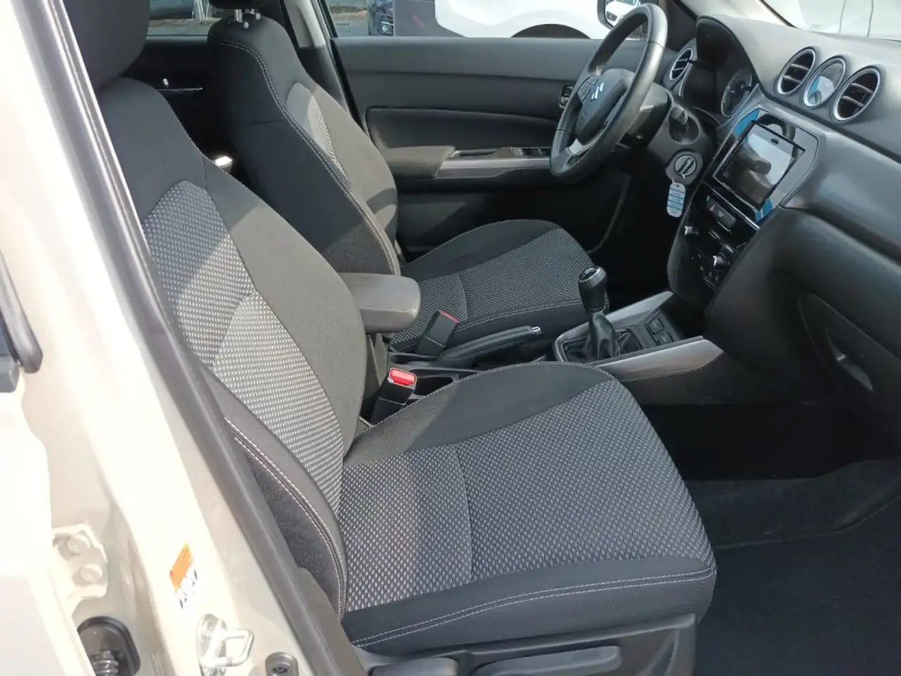 2019 Suzuki Vitara 1.0 Boosterjet 4WD AllGrip Cool SOLO 57000 KM, photograph 10