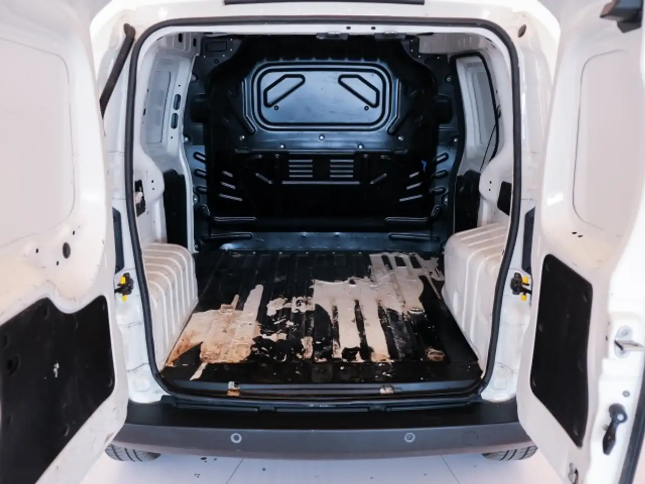 2021 Fiat Fiorino 1.3 MJT 95CV Cargo SX - IVA ESCLUSA, photograph 12