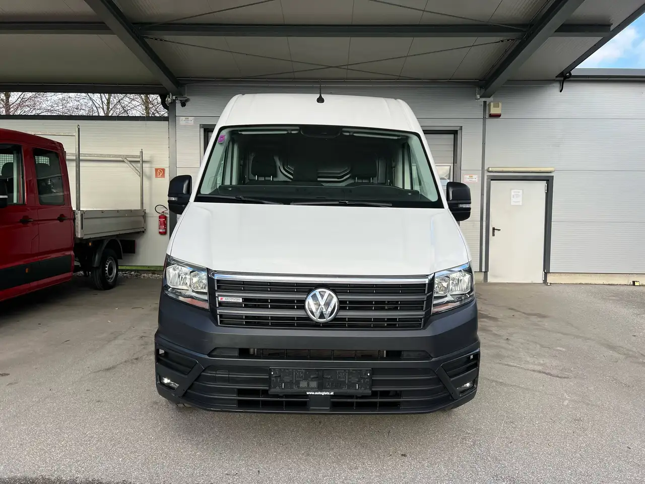 Volkswagen Crafter 35 Kasten L4H3 2,0 TDI 4MOTION AHV/KLIMA/NEUER MOTOR ORIGINAL VW — photo 1 of 14