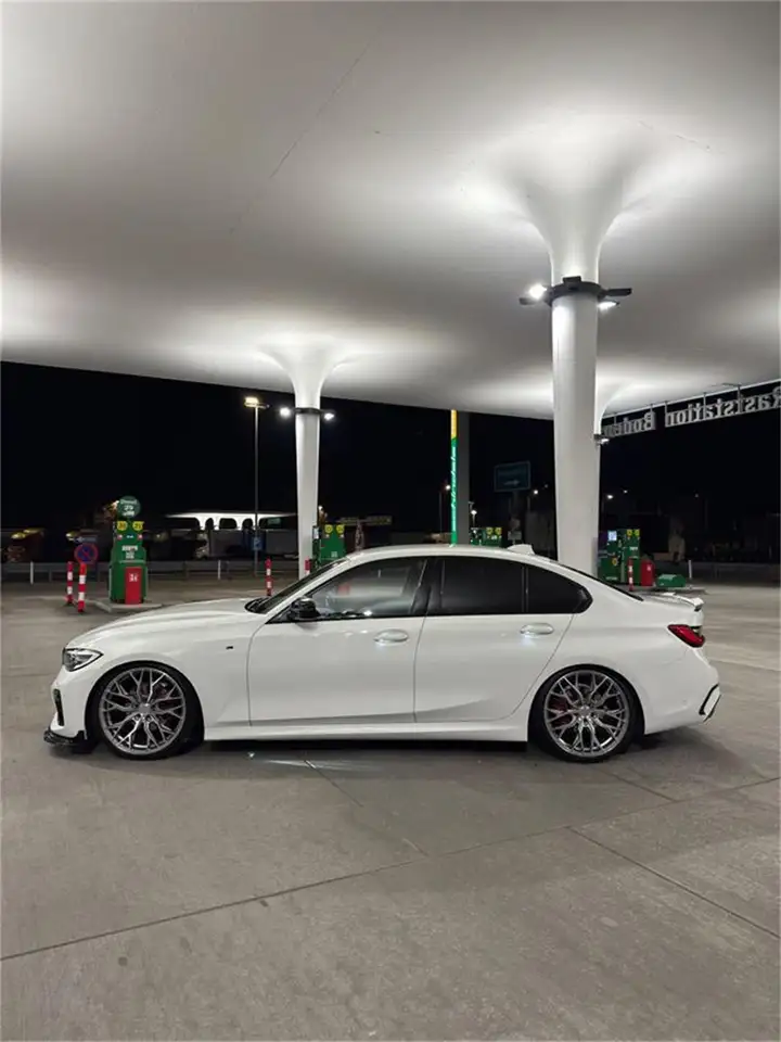 BMW 320 d Aut. Vermittlungsverkauf — photo 1 of 5