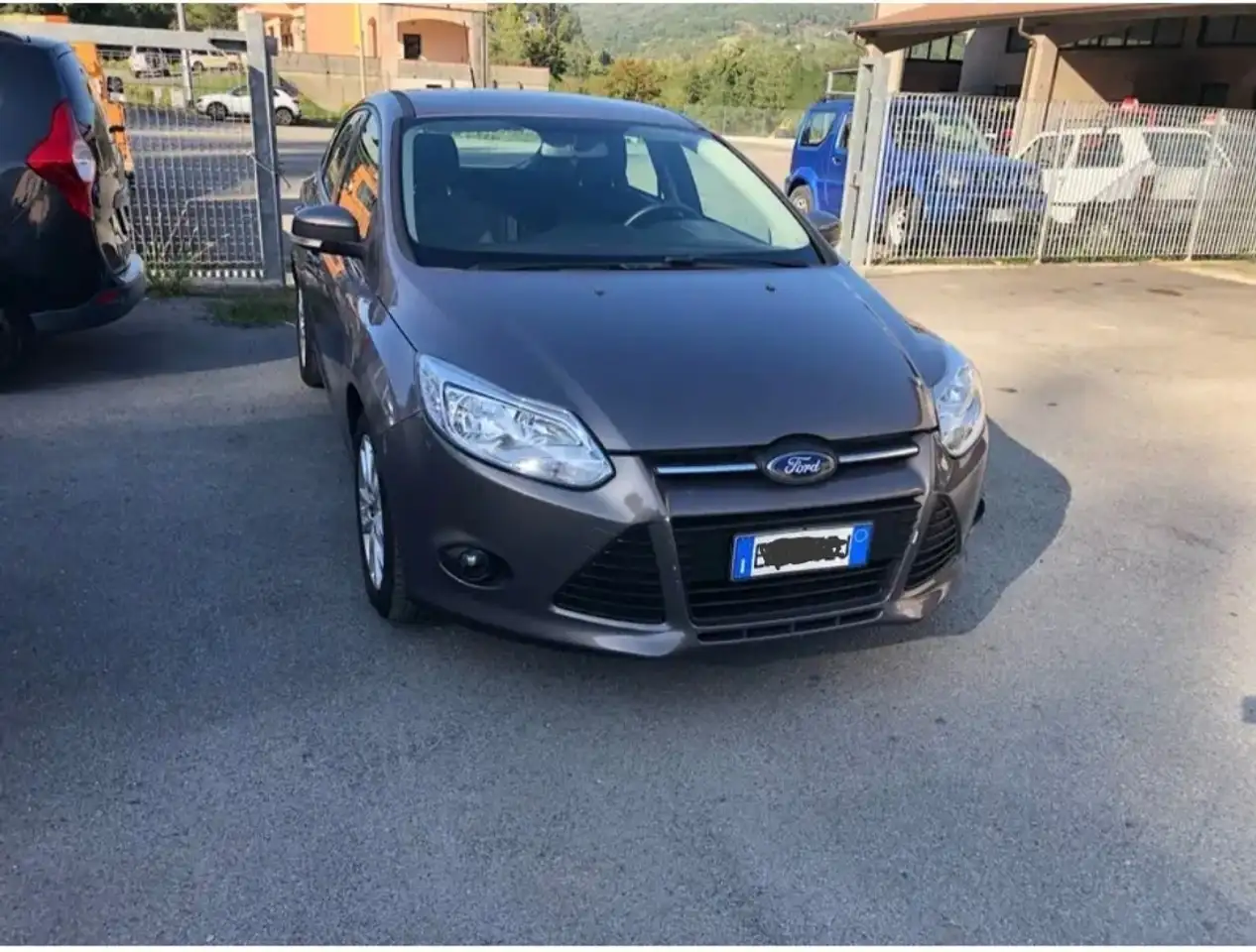 Ford Focus 5p 1.6 tdci Titanium 95cv — photo 1 of 9