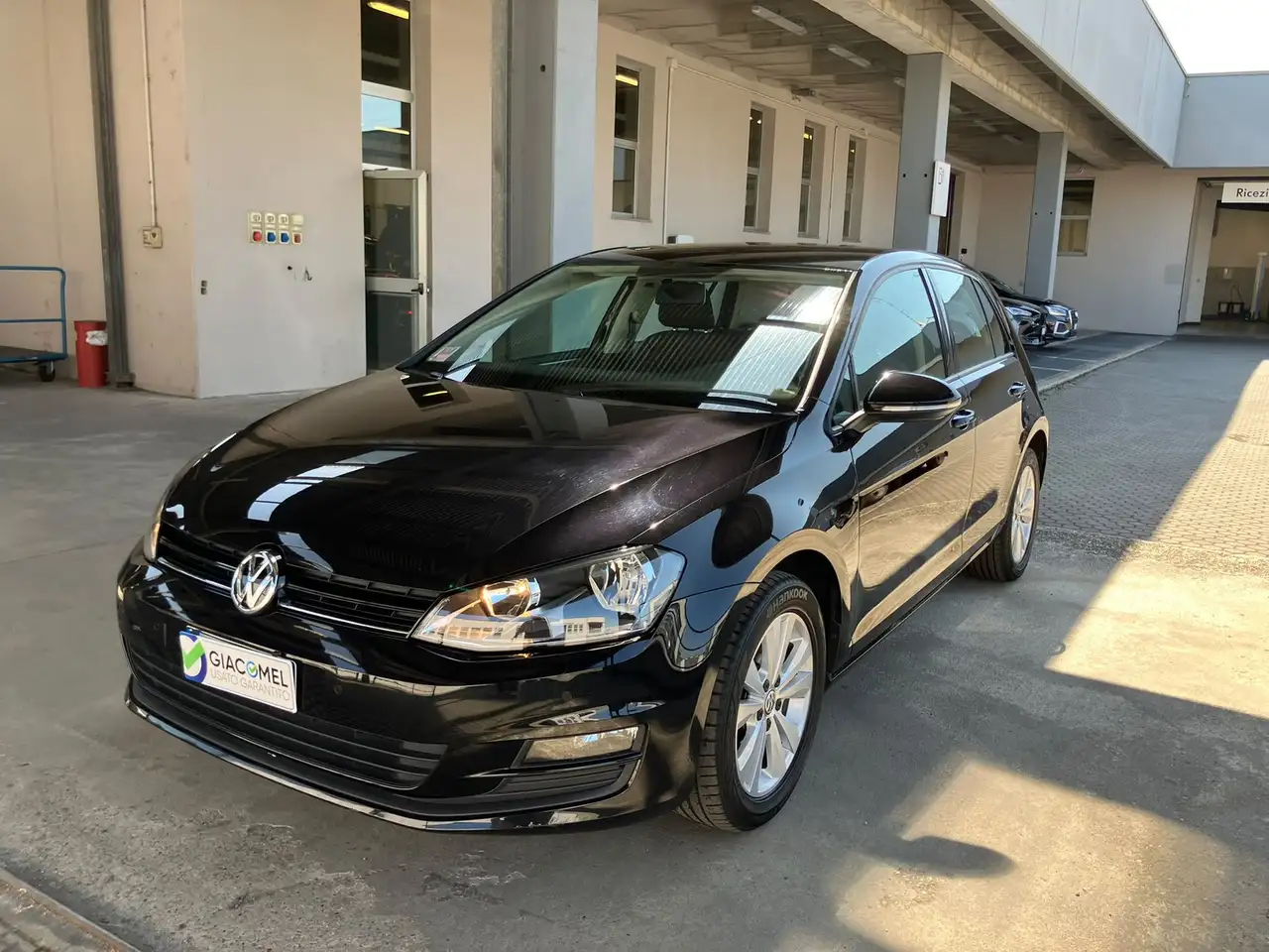 Volkswagen Golf 5p 1.4 tsi comfortline 122cv — photo 1 of 15