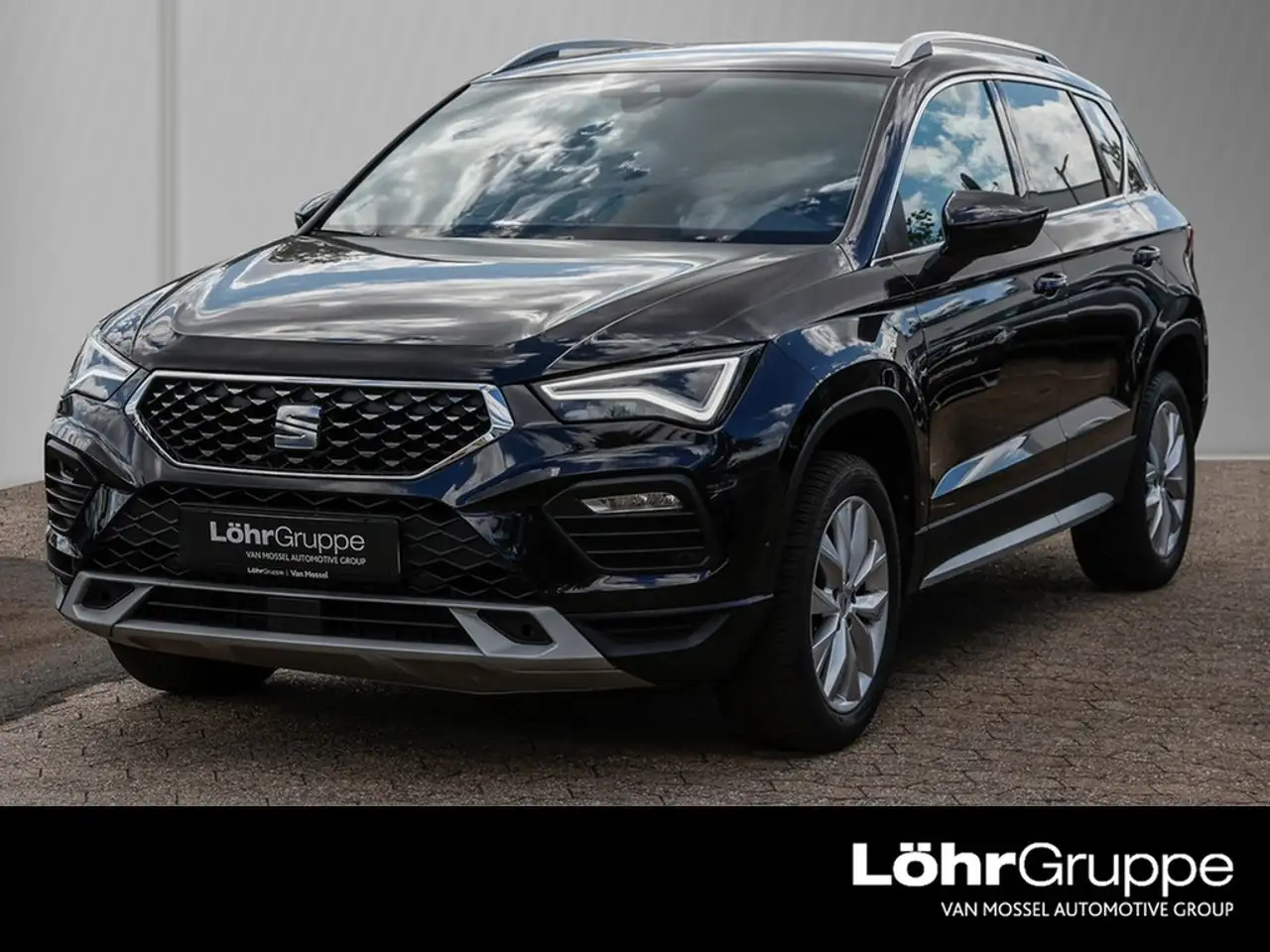 SEAT Ateca 1.5 TSI DSG Xperience Kamera, Sitzheizung, LED — photo 1 of 18