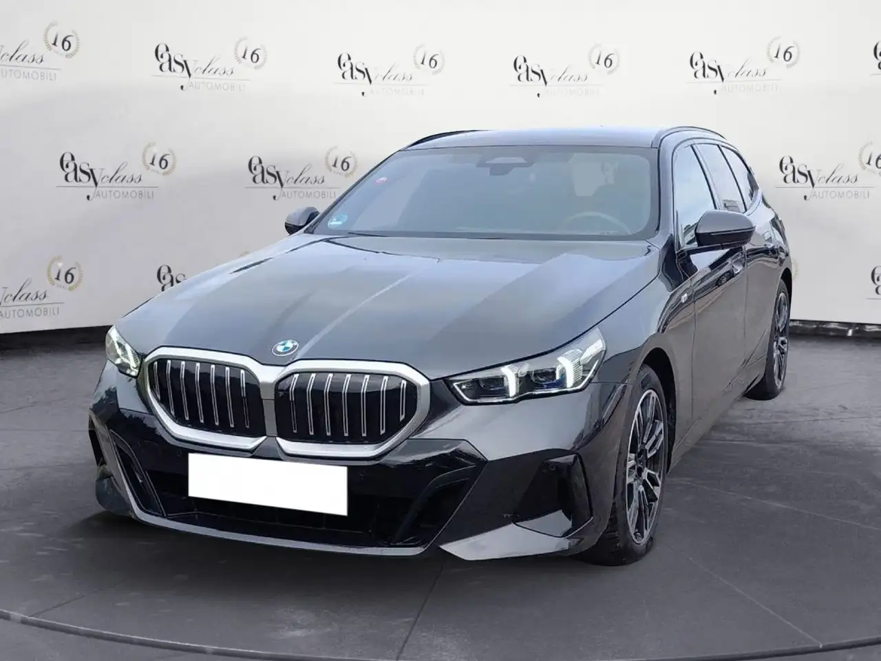 BMW 520 520d sDrive M Sport Gancio Harman Kardon Pelle Camera — photo 1 of 10