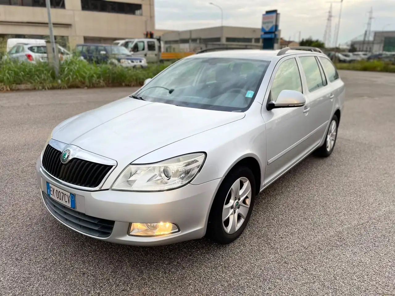 Skoda Octavia X Export Gia Radiata 2.0 Tdi — photo 1 of 7