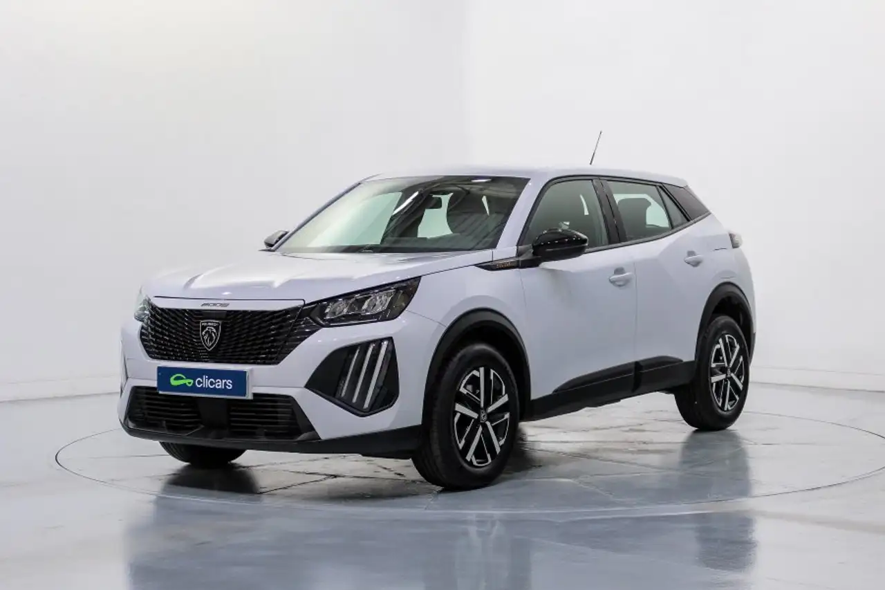 Peugeot 2008 1.2 PureTech S&S Style 100 — photo 1 of 35