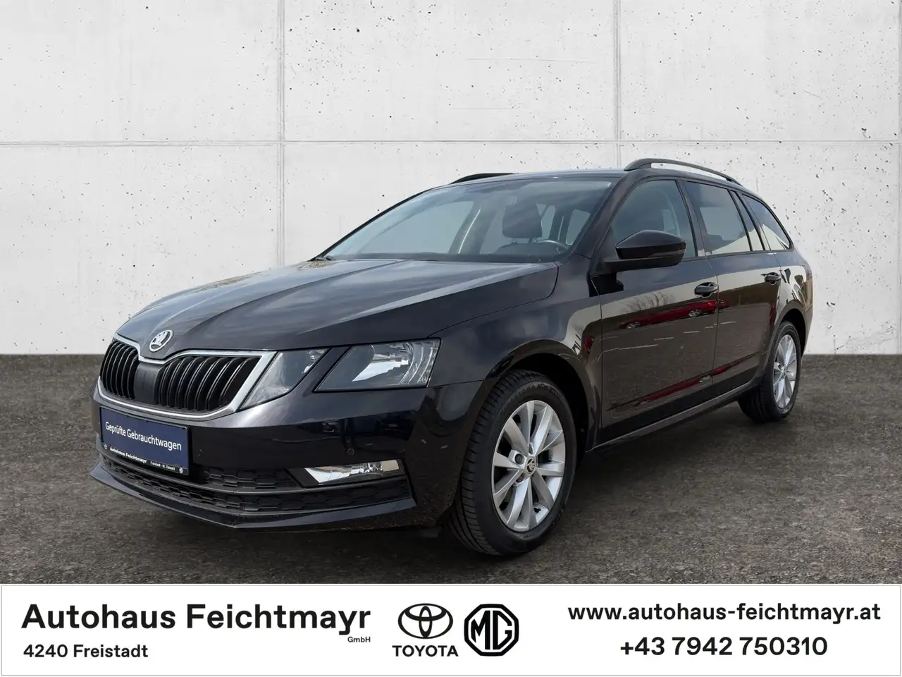 Skoda Octavia Kombi 1,6 TDI Ambition Limited 5M 5t. — photo 1 of 11