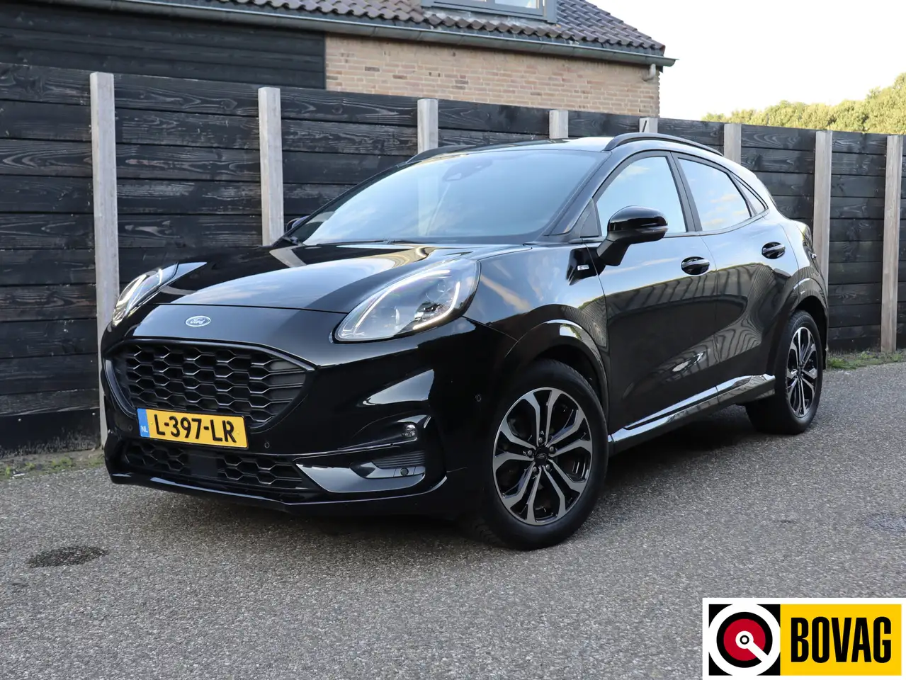 Ford Puma 1.0 EcoBoost Hybrid ST-Line X dealer onderhouden | — photo 1 of 40