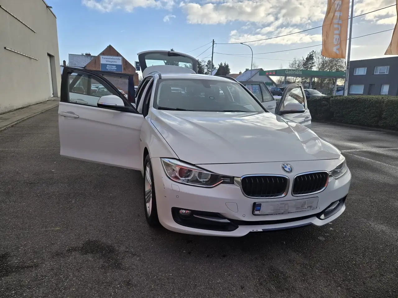 BMW 316 Touring d — photo 1 of 7