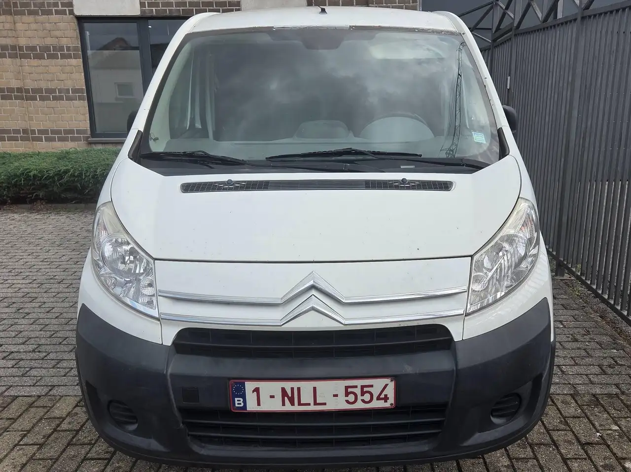 Citroen Jumpy — photo 1 of 3