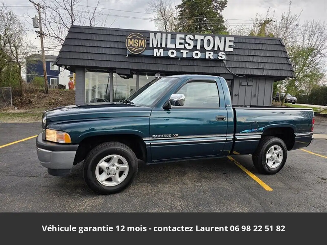 Dodge RAM 1996 Pickup 318 CI V8 175 HP Code Y 4 vitesses Tous compris — photo 1 of 30