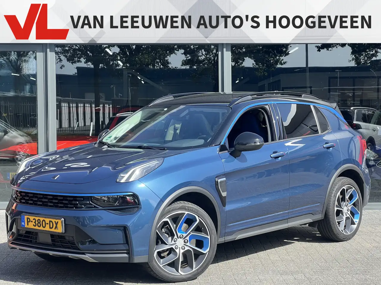 Lynk & Co 01 1.5 | Nieuw binnen | Nette auto | Pano — photo 1 of 20