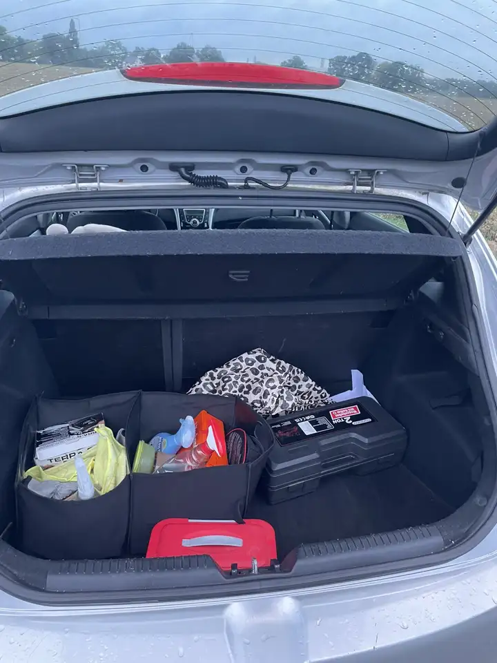 Hyundai i30 i30 1.6 CRDi Fifa World Cup Edition — photo 1 of 14