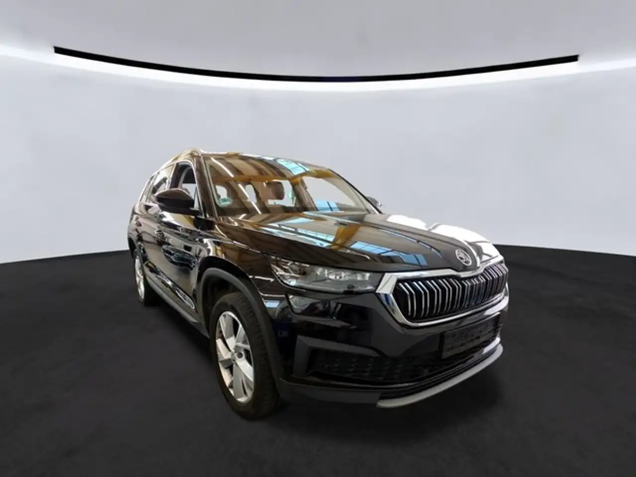 Skoda Kodiaq Style 2.0 TDI DSG Leder/AHK/Kamera/Navi/ Style — photo 1 of 7