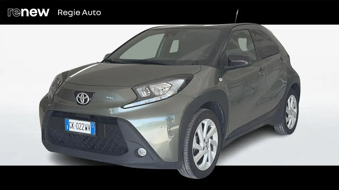 Toyota Aygo X 1.0 TREND 72CV — photo 1 of 16