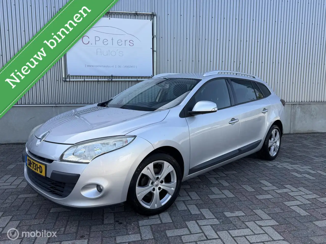 Renault Megane Estate 1.6 Expression 2010 / Navigatie / Airco / C — photo 1 of 22