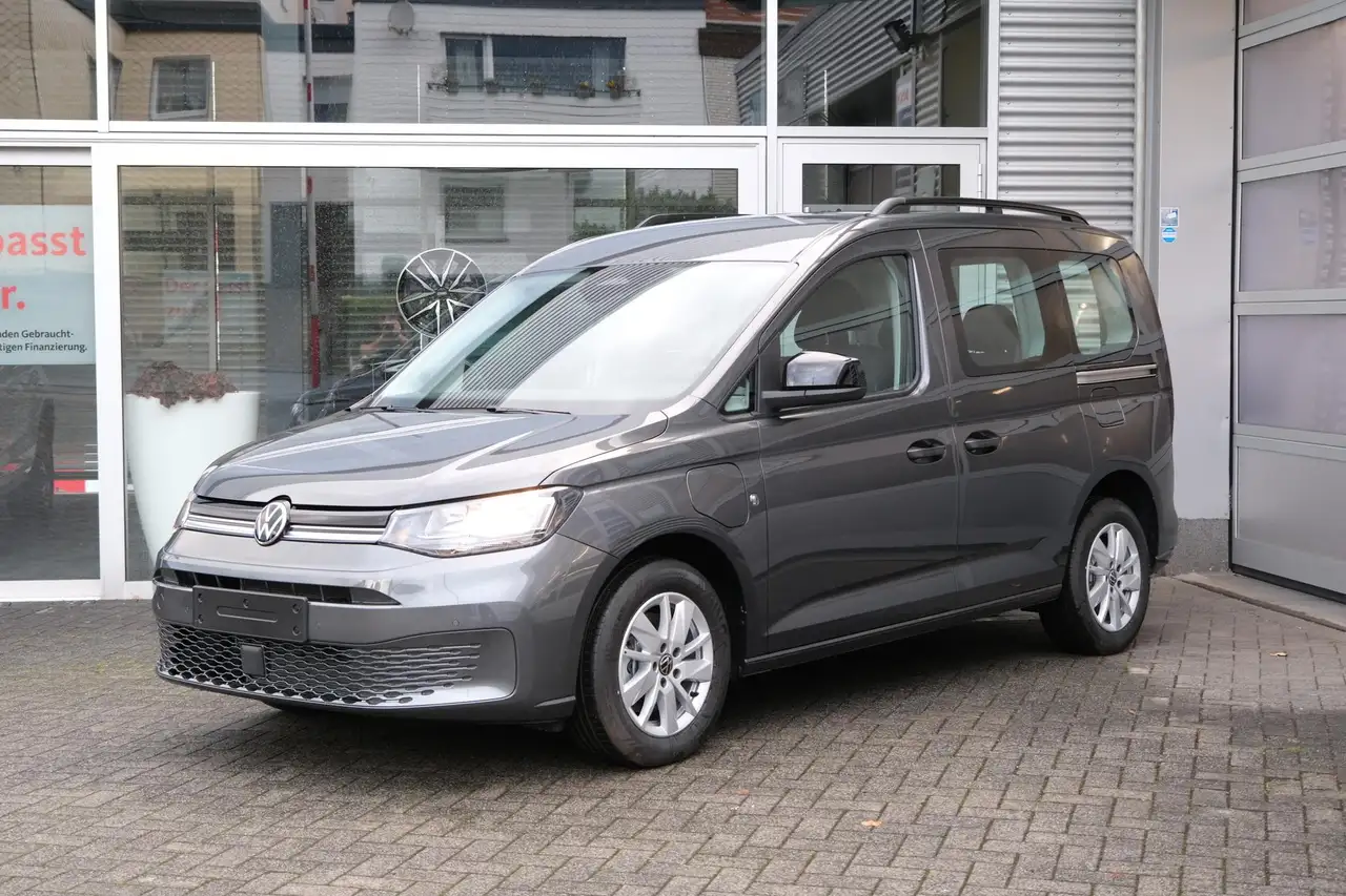 Volkswagen Caddy eHybrid Life Anhängerkupplung App-Connect Winte... — photo 1 of 37