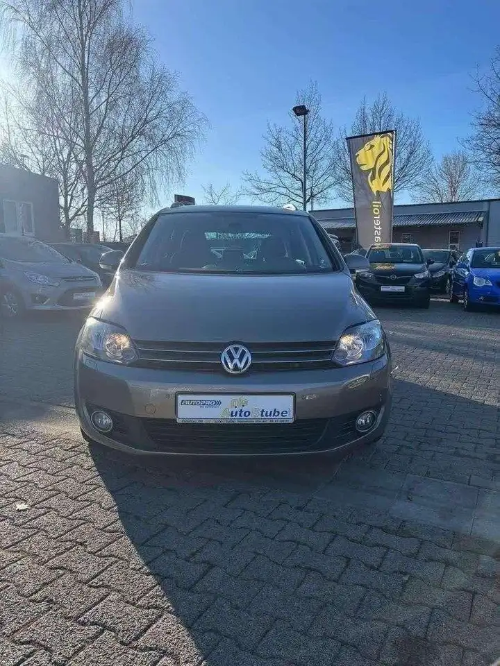 Volkswagen Golf Plus Team — photo 1 of 12