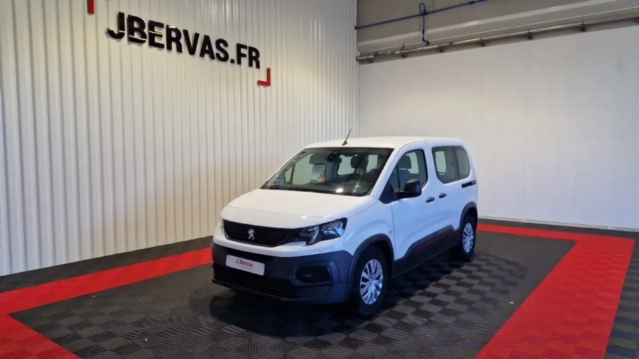 Peugeot Rifter STANDARD PURETECH 110 SS BVM6 ACTIVE — photo 1 of 24
