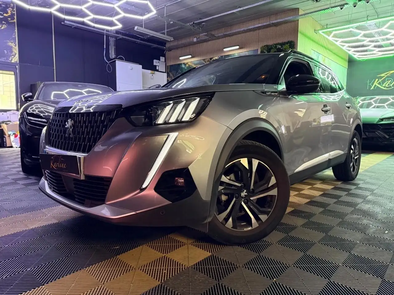 Peugeot 2008 GENERATION-II 1.2 130 cv GT LINE I ENTRETIEN PEUGEOT - COURROIE FAITE - CAMERA -CARPLAY — photo 1 of 40