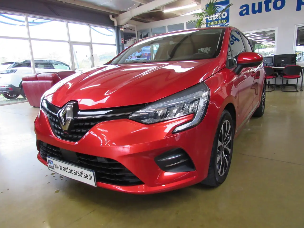 Renault Clio 1.0 TCE 100 BUSINESS + OPTIONS — photo 1 of 15